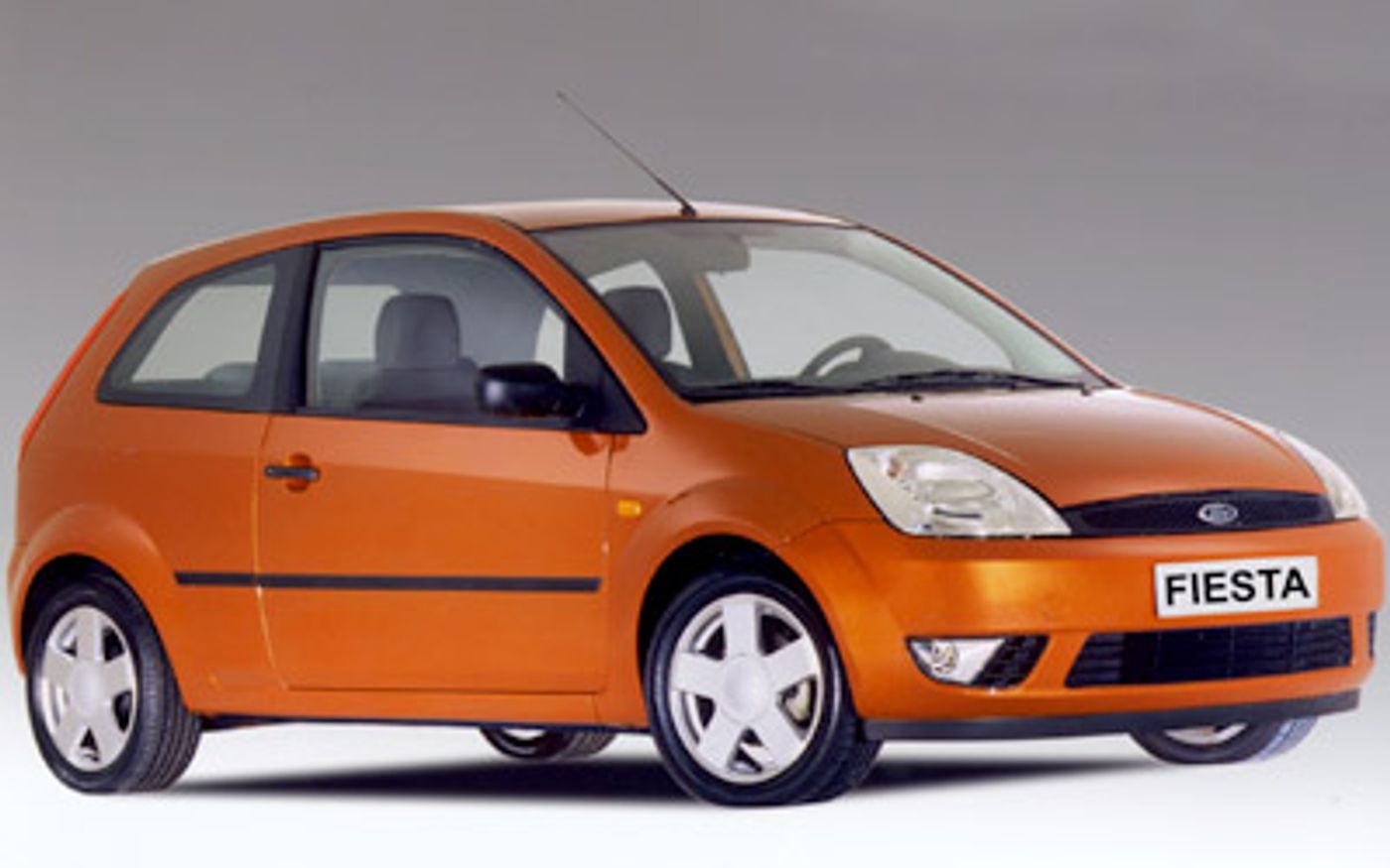 Hero image of a new Ford Fiesta Zetec (2004) price & specs available with CarExpert deals.