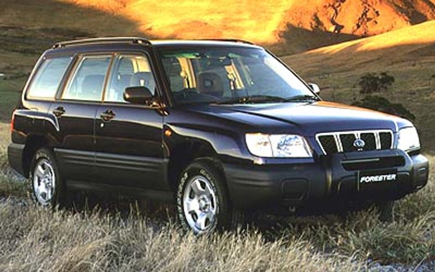 Hero image of a new Subaru Forester Base (2000) price & specs available with CarExpert deals.