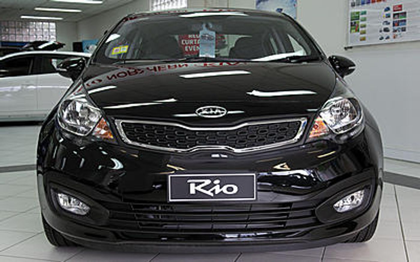 Hero image of a new Kia Rio Si (2013) price & specs available with CarExpert deals.