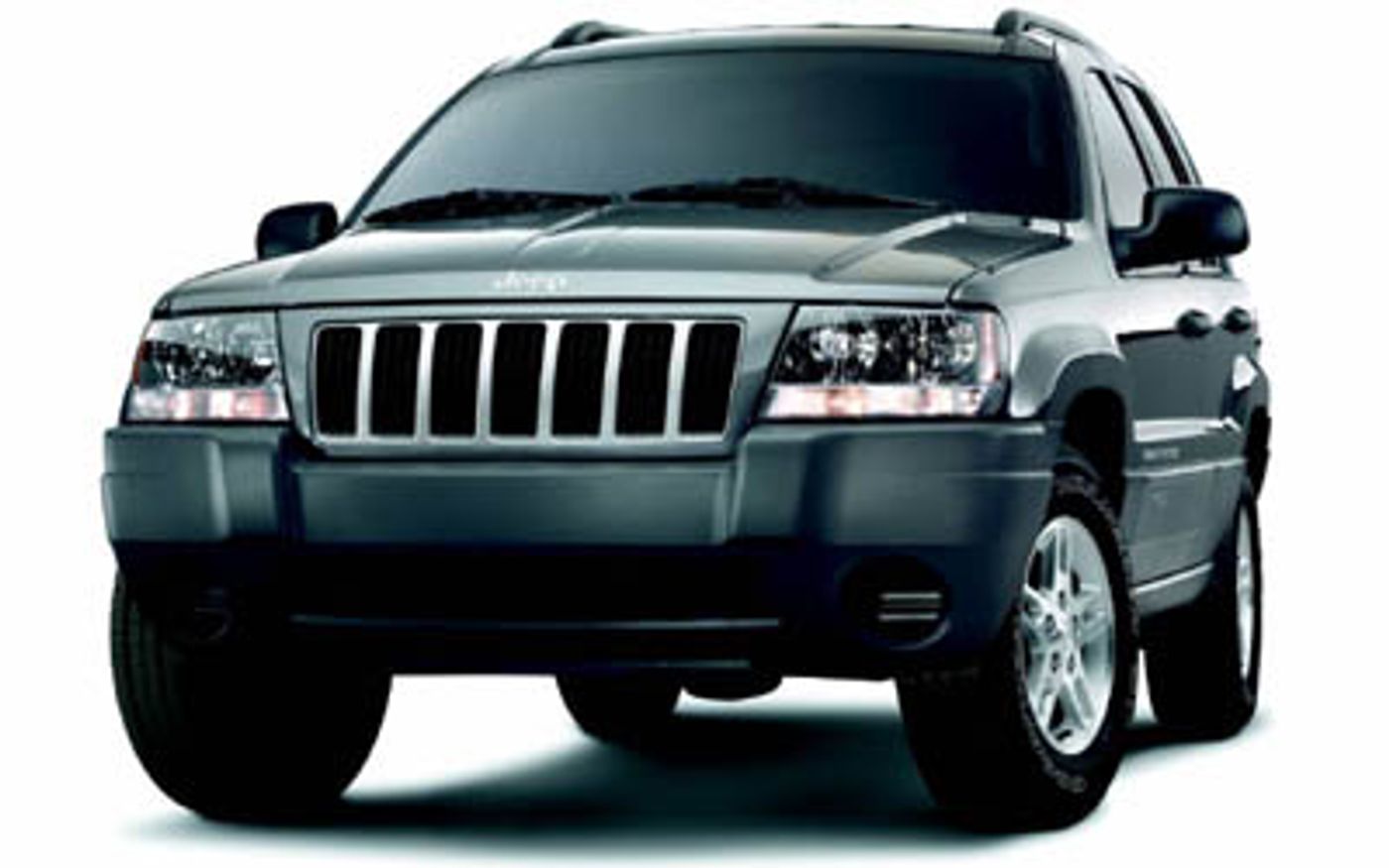 Hero image of a new Jeep Grand Cherokee Laredo (2004) price & specs available with CarExpert deals.