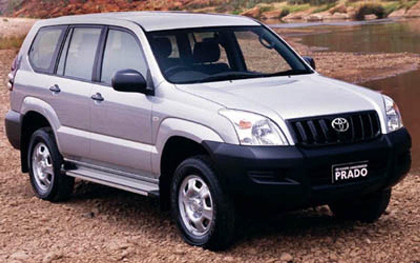 Hero image of a new Toyota LandCruiser Prado GX (2003) price & specs available with CarExpert deals.
