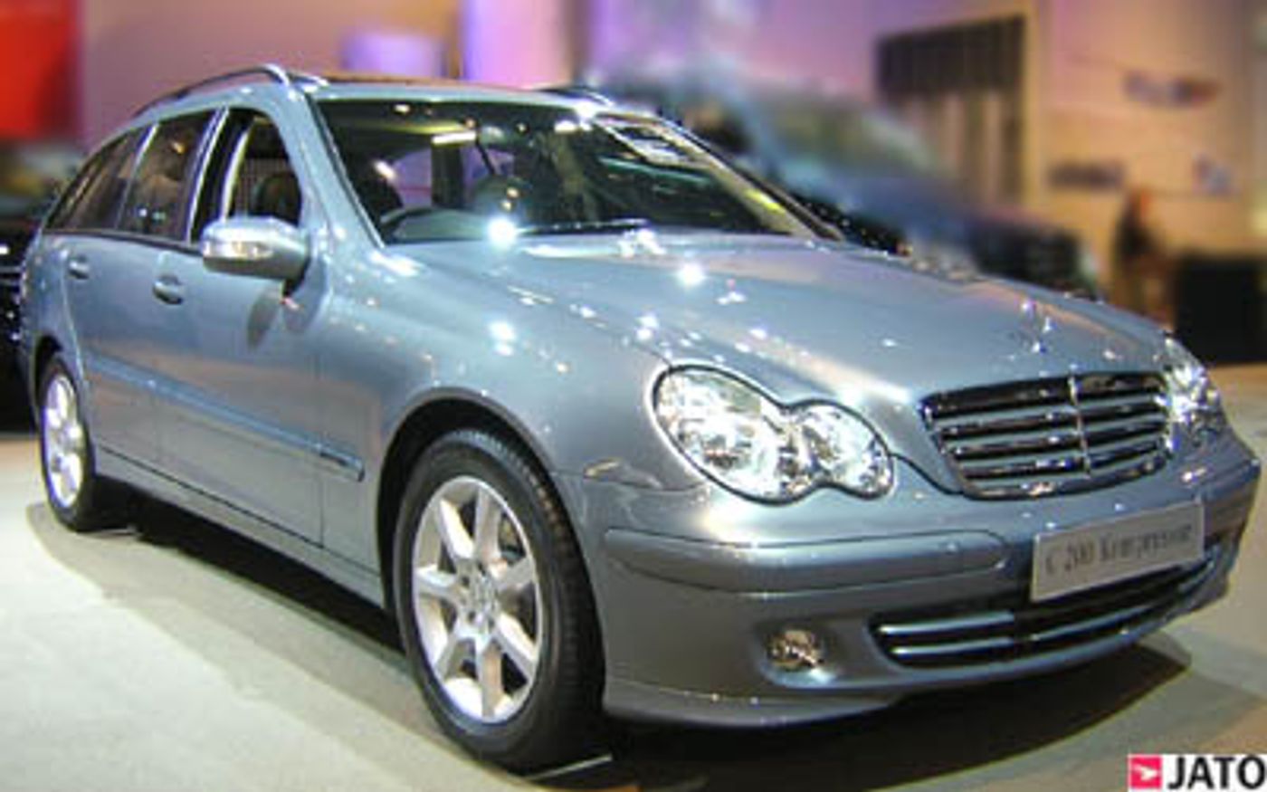 Hero image of a new Mercedes-Benz C-Class Avantgarde (2004) price & specs available with CarExpert deals.