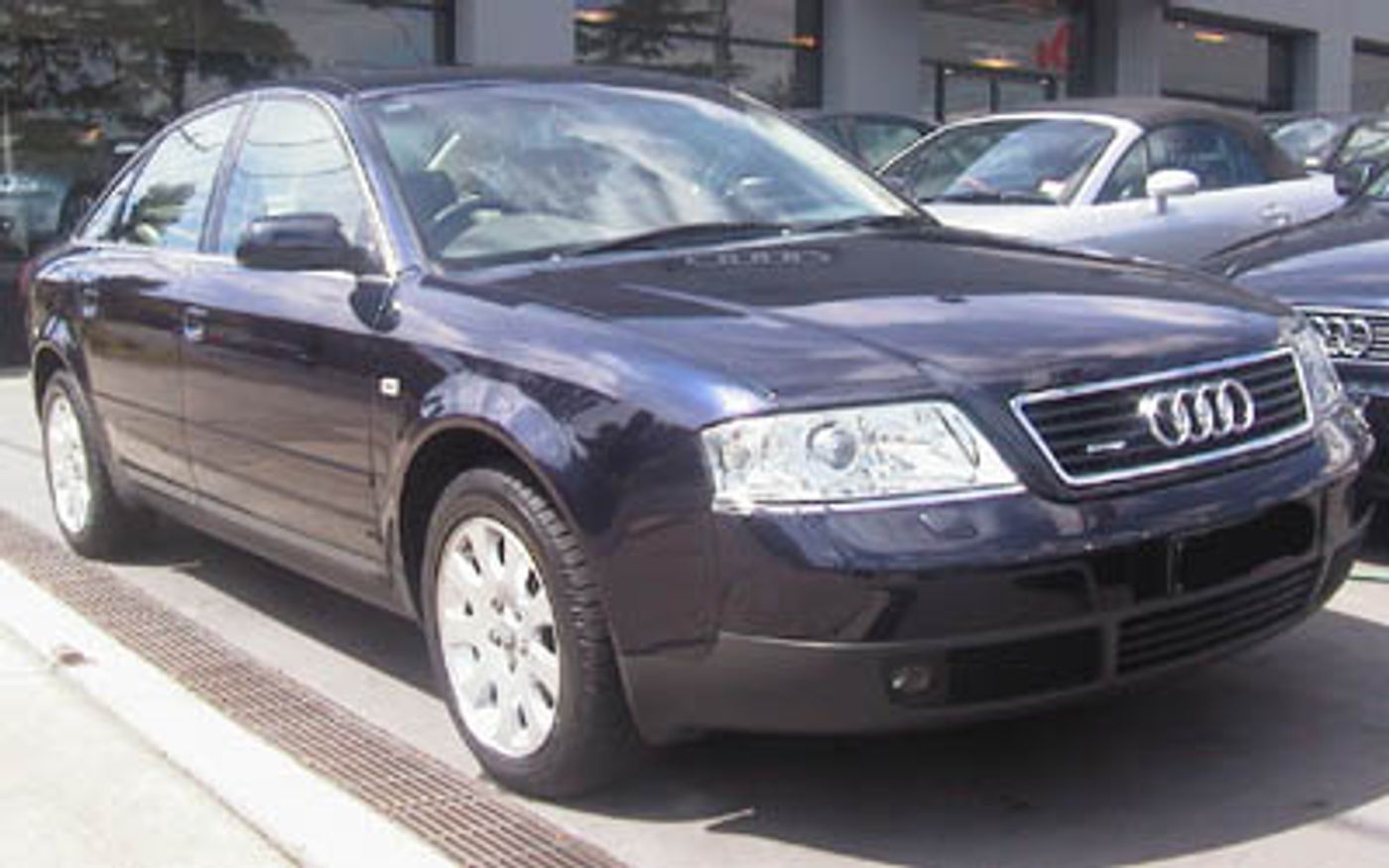 Hero image of a new Audi A6 Base (2000) price & specs available with CarExpert deals.
