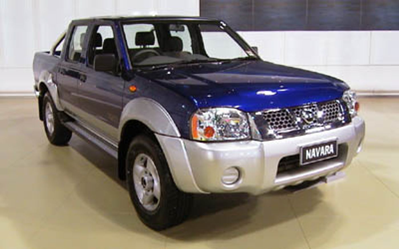 Hero image of a new Nissan Navara St-R (2002) price & specs available with CarExpert deals.