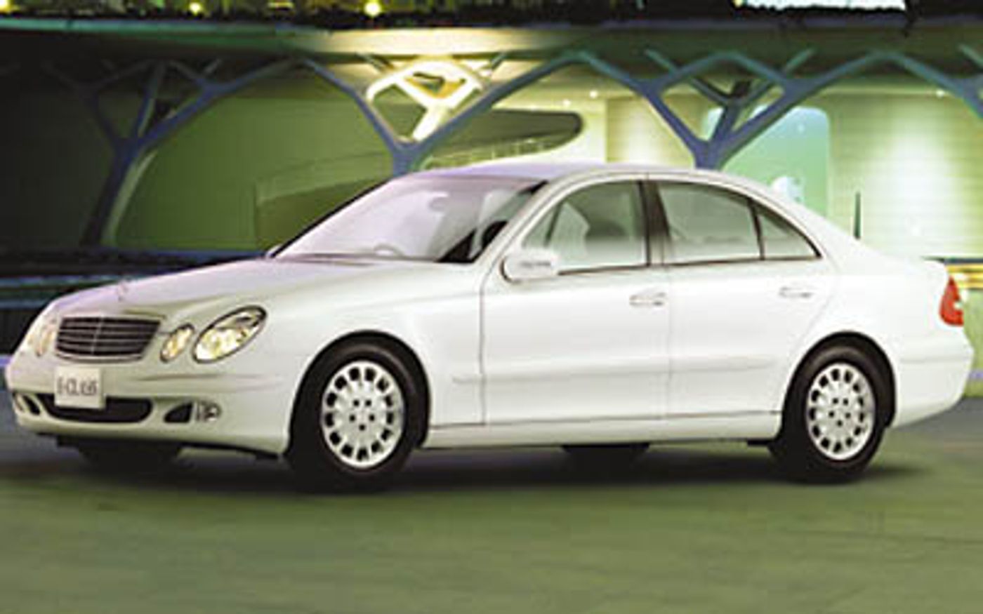 Hero image of a new Mercedes-Benz E-Class Elegance (2005) price & specs available with CarExpert deals.