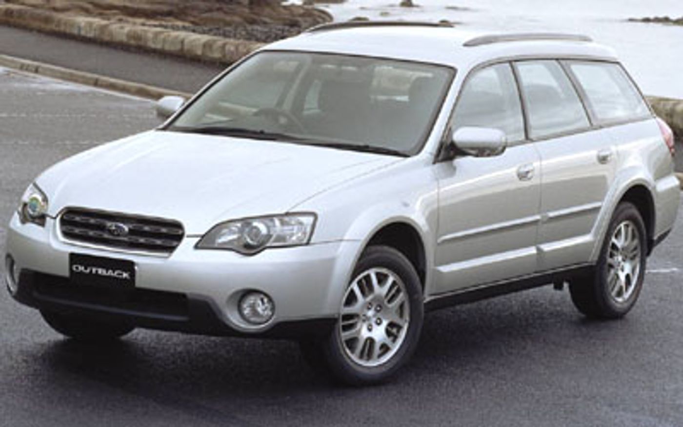 Hero image of a new Subaru Outback Safety Pack (2006) price & specs available with CarExpert deals.