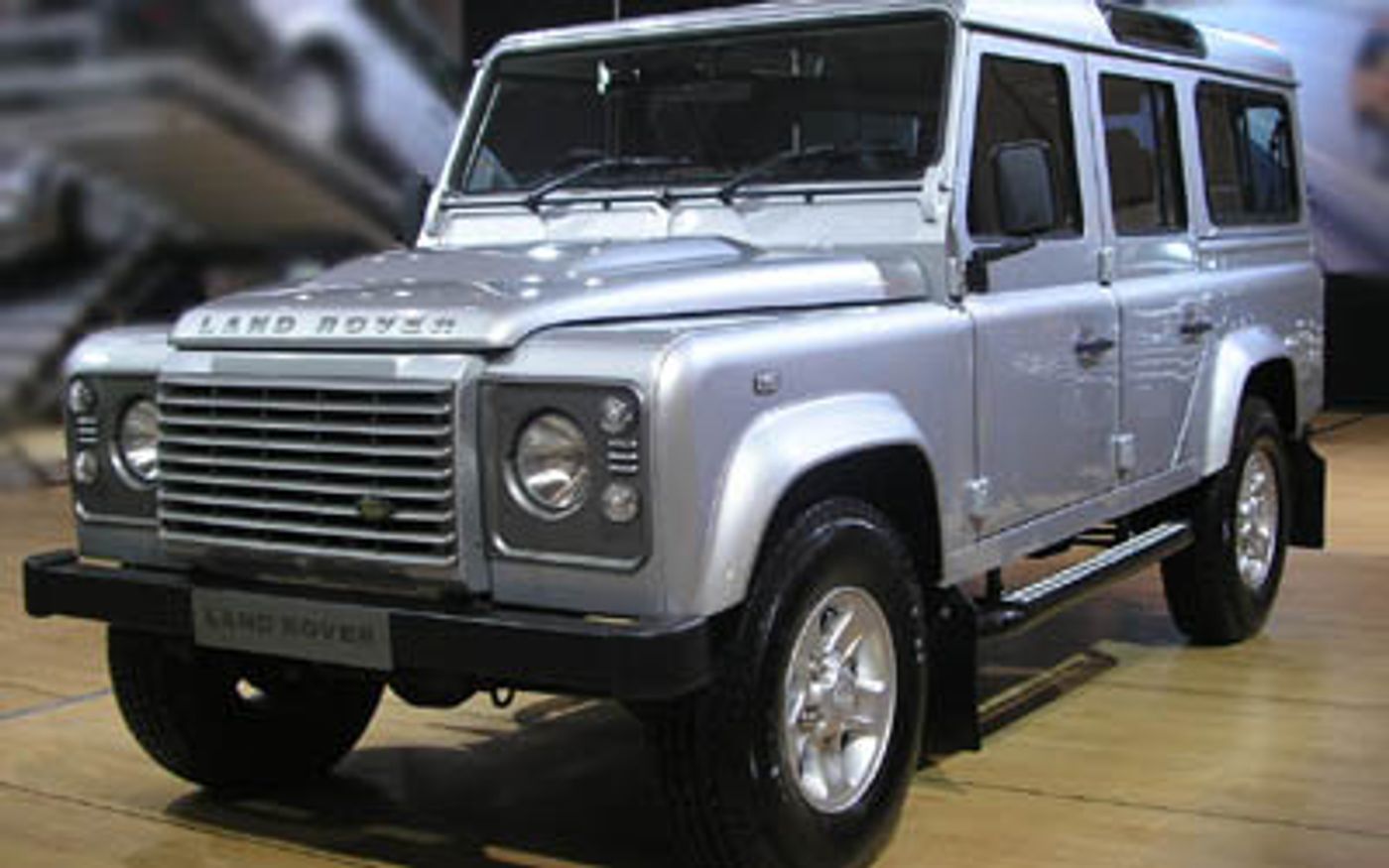 Hero image of a new Land Rover Defender Base (2009) price & specs available with CarExpert deals.