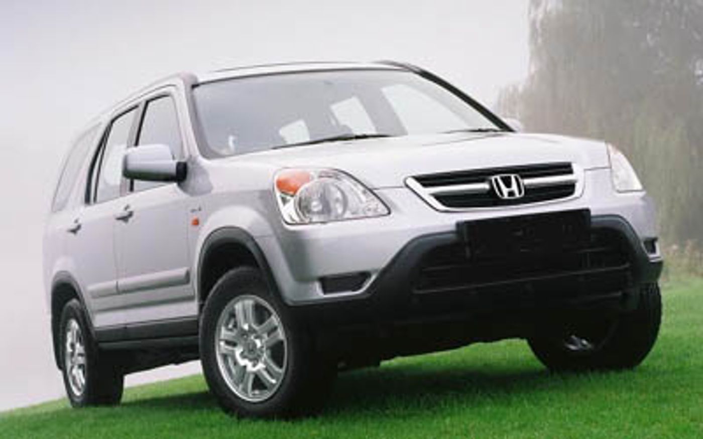 Hero image of a new Honda CR-V Sport (2002) price & specs available with CarExpert deals.