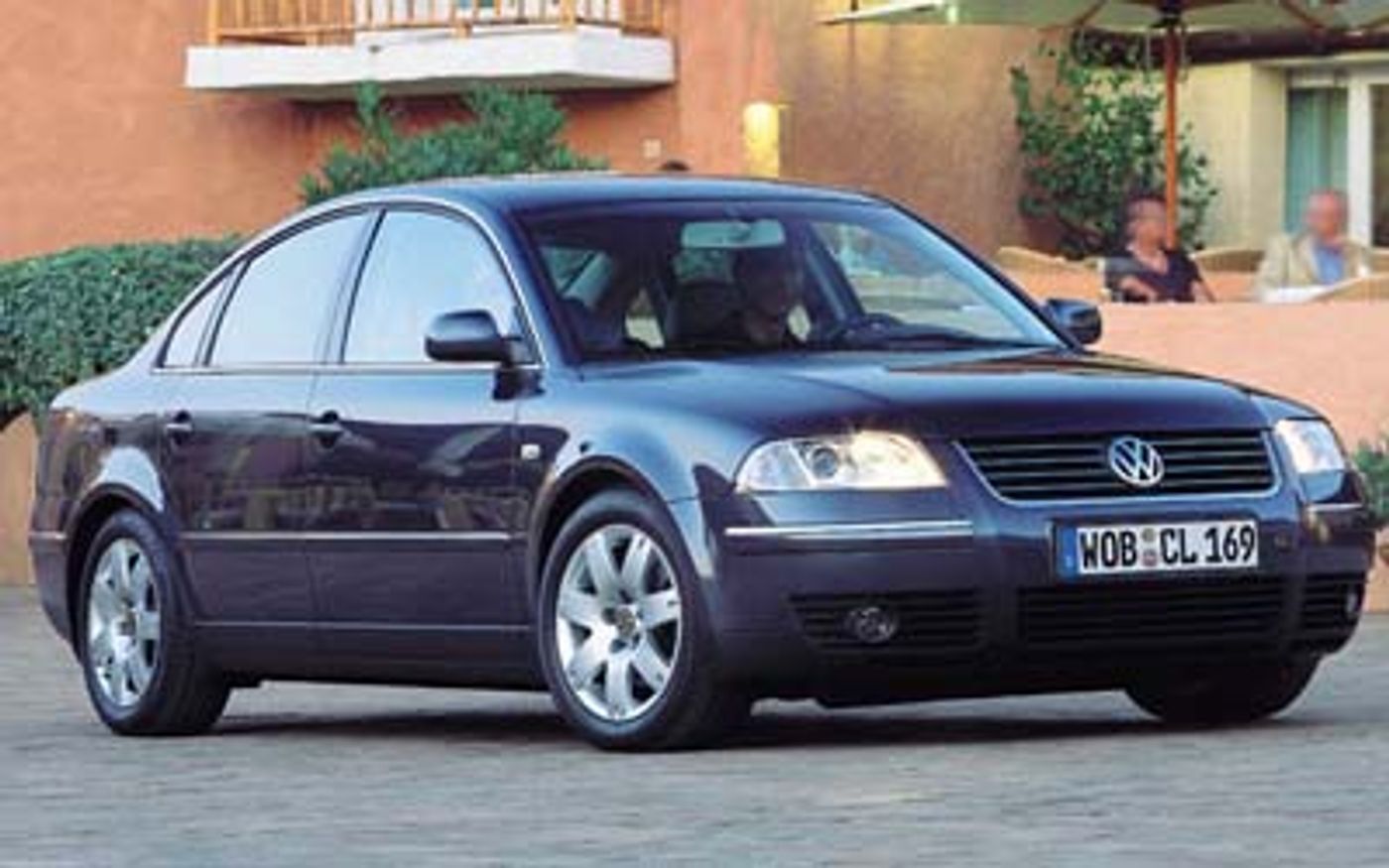 Hero image of a new Volkswagen Passat Sport (2001) price & specs available with CarExpert deals.