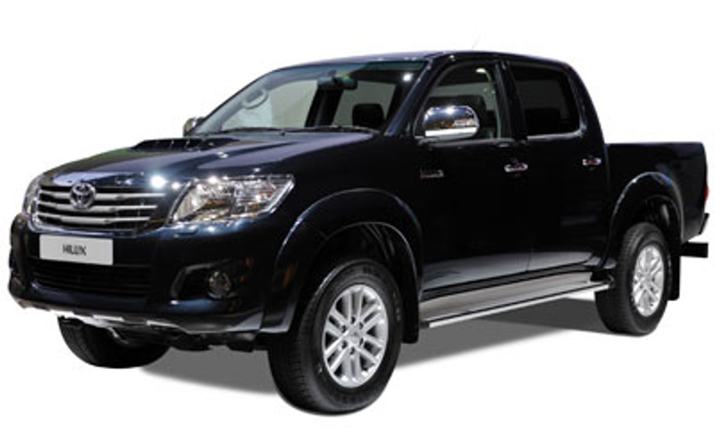 Hero image of a new Toyota HiLux SR5 (2014) price & specs available with CarExpert deals.
