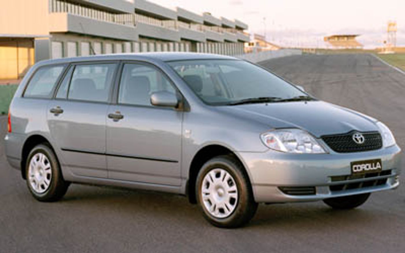 Hero image of a new Toyota Corolla Ascent (2002) price & specs available with CarExpert deals.