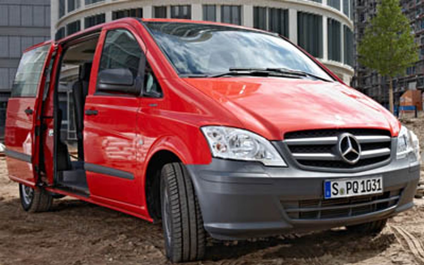 Hero image of a new Mercedes-Benz Vito Base (2011) price & specs available with CarExpert deals.