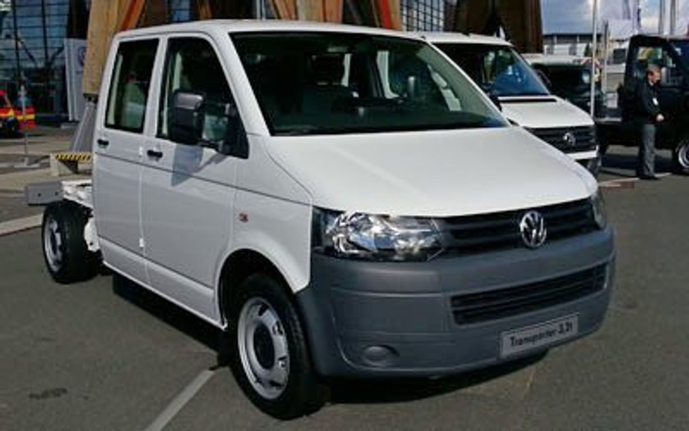 Hero image of a new Volkswagen Transporter Base (2013) price & specs available with CarExpert deals.