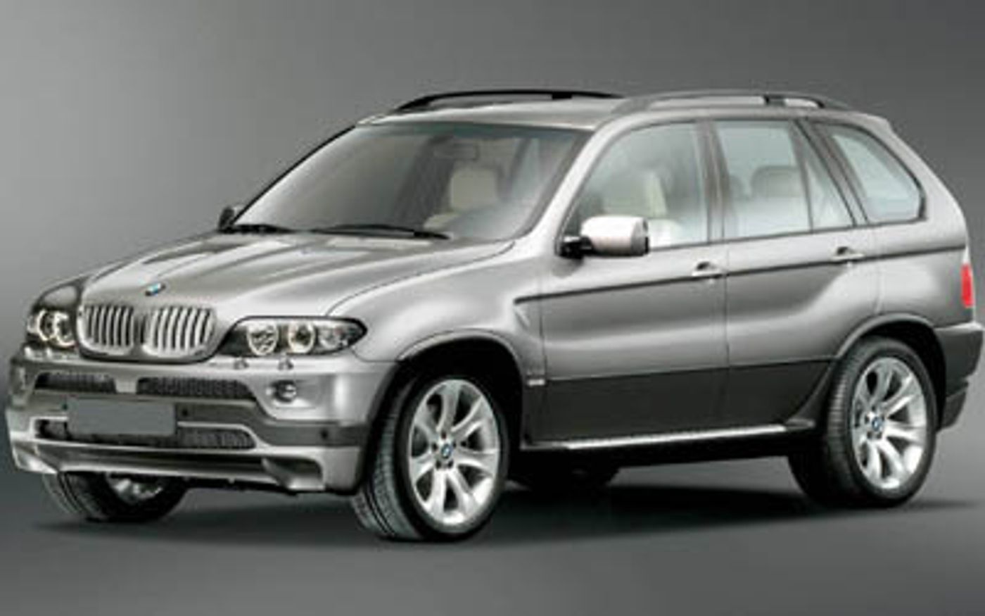 Hero image of a new BMW X5 4.8is (2006) price & specs available with CarExpert deals.
