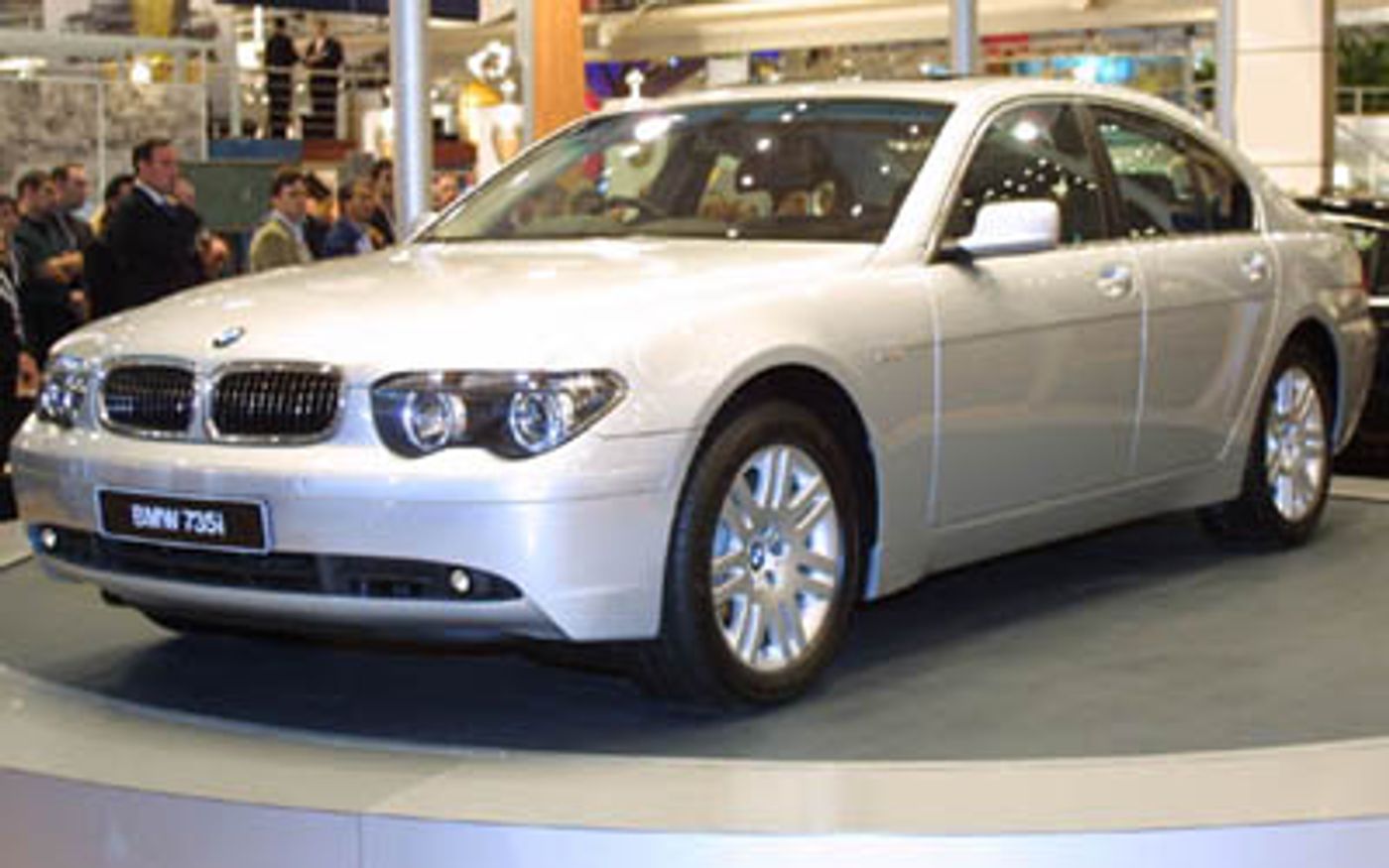 Hero image of a new BMW 7 Series 735i (2002) price & specs available with CarExpert deals.