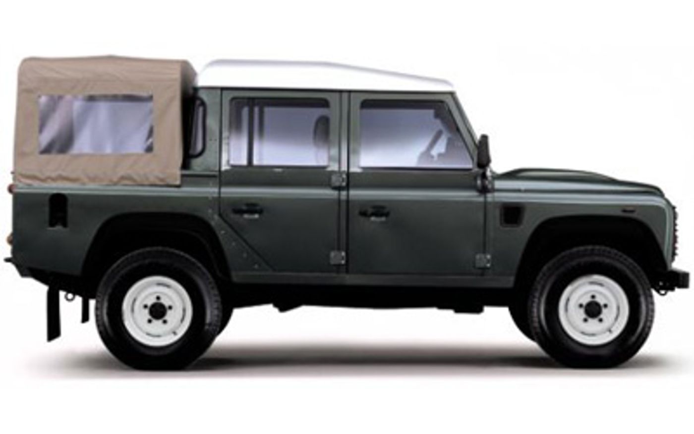 Hero image of a new Land Rover Defender Base (2007) price & specs available with CarExpert deals.