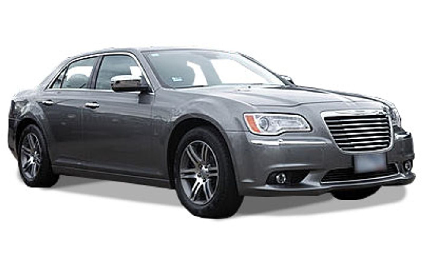 Hero image of a new Chrysler 300 S (2013) price & specs available with CarExpert deals.