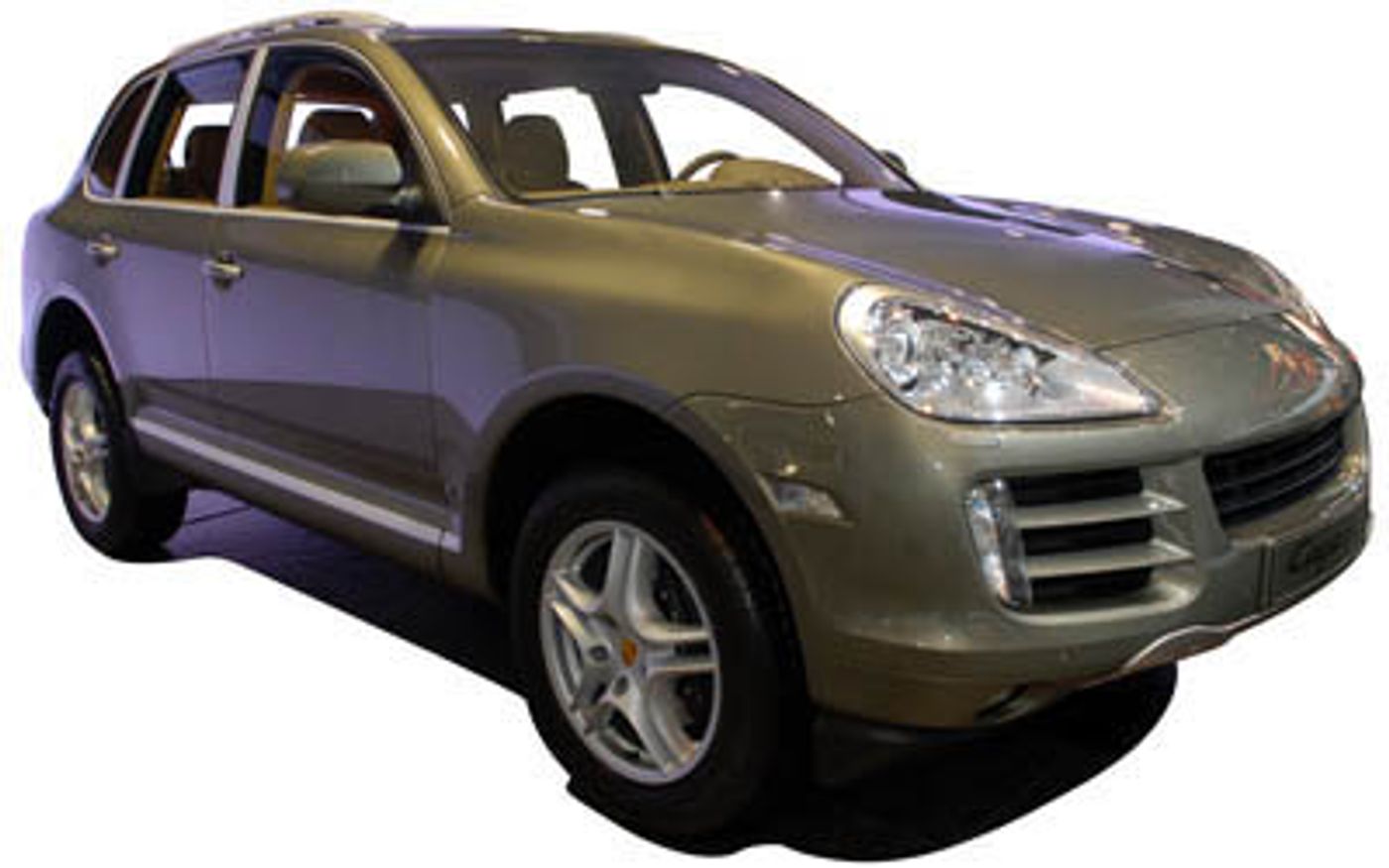 Hero image of a new Porsche Cayenne Base (2010) price & specs available with CarExpert deals.
