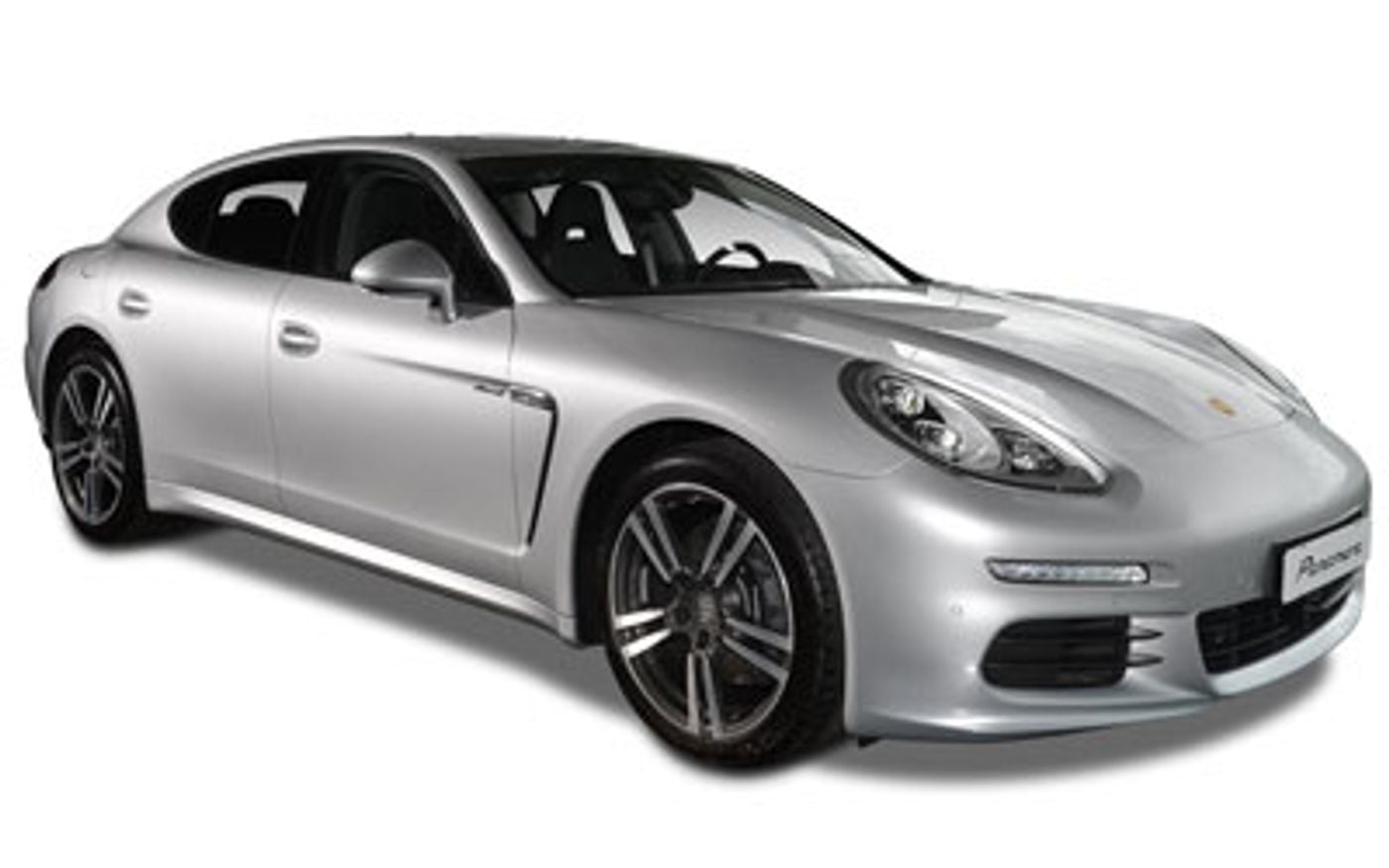 Hero image of a new Porsche Panamera Base (2016) price & specs available with CarExpert deals.