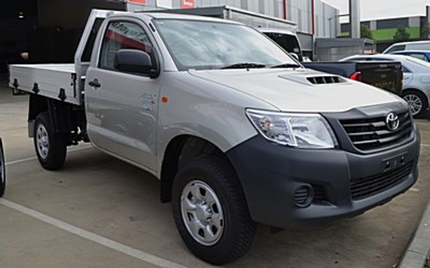 Hero image of a new Toyota HiLux Workmate (2012) price & specs available with CarExpert deals.