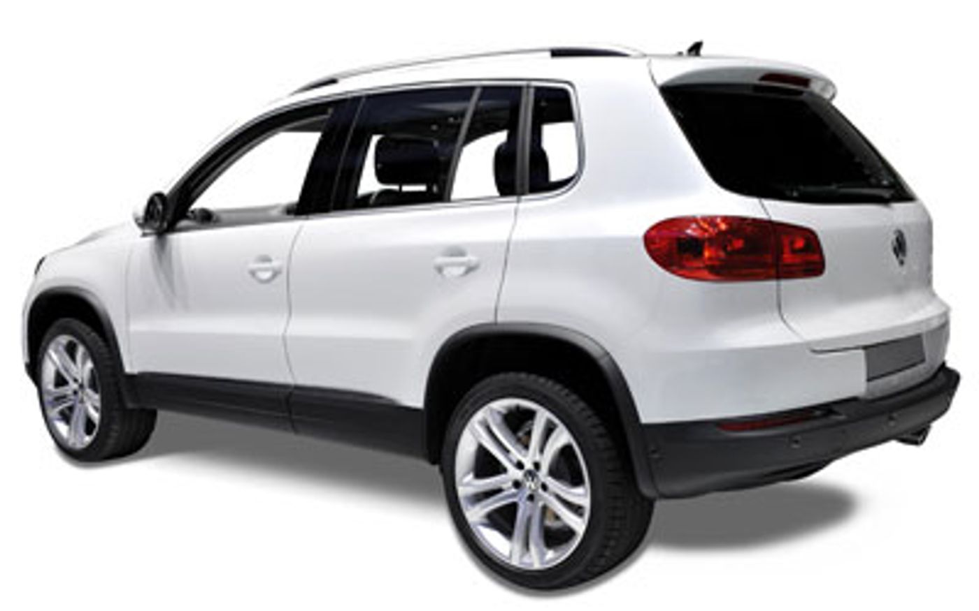 Hero image of a new Volkswagen Tiguan Base (2015) price & specs available with CarExpert deals.