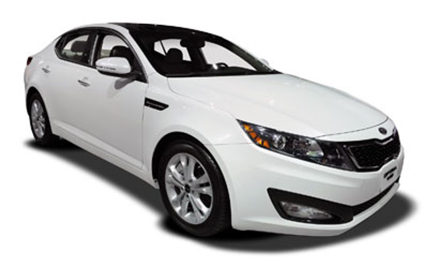 Hero image of a new Kia Optima Si (2012) price & specs available with CarExpert deals.