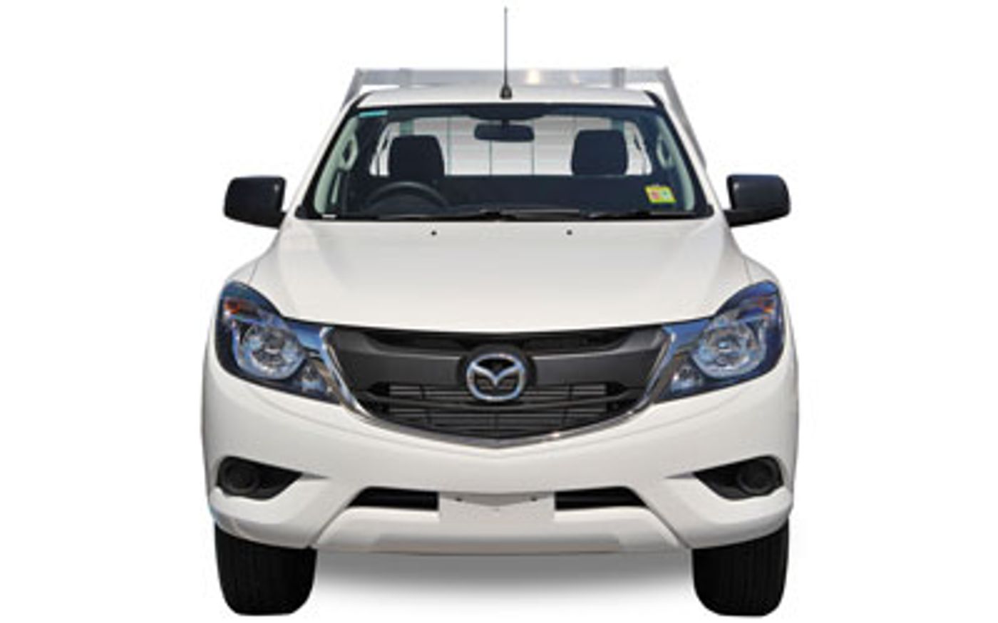 Hero image of a new Mazda BT-50 XT (2016) price & specs available with CarExpert deals.