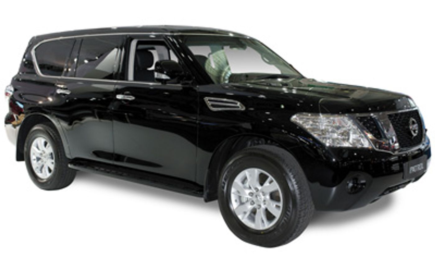 Hero image of a new Nissan Patrol Ti-L (2016) price & specs available with CarExpert deals.