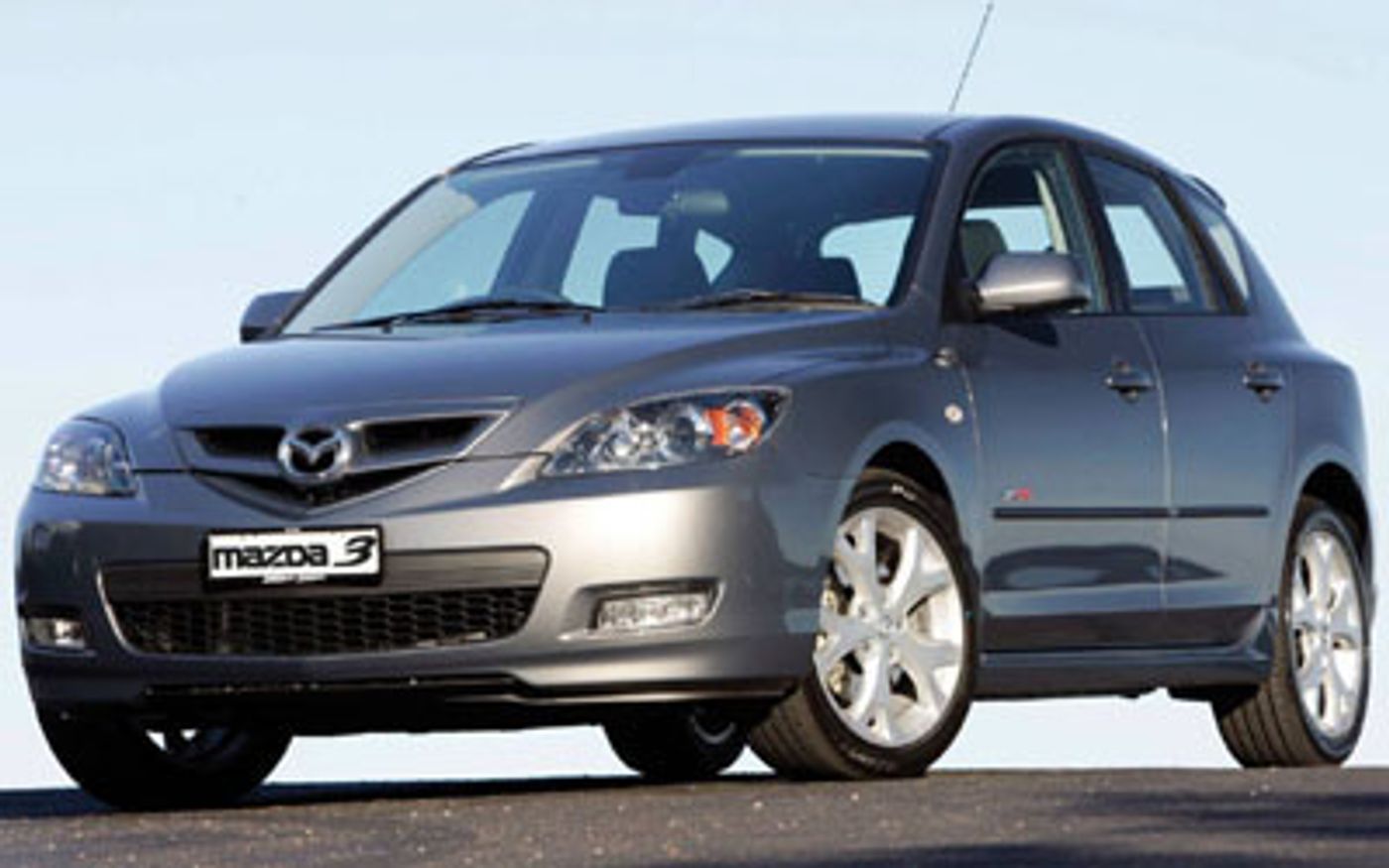 Hero image of a new Mazda 3 Sp23 Luxury Pack (2008) price & specs available with CarExpert deals.