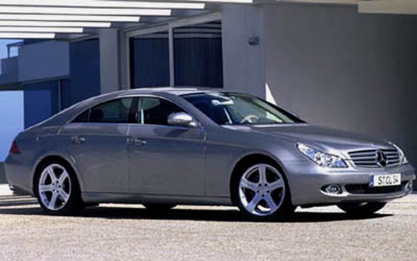 Hero image of a new Mercedes-Benz CLS-Class Base (2005) price & specs available with CarExpert deals.