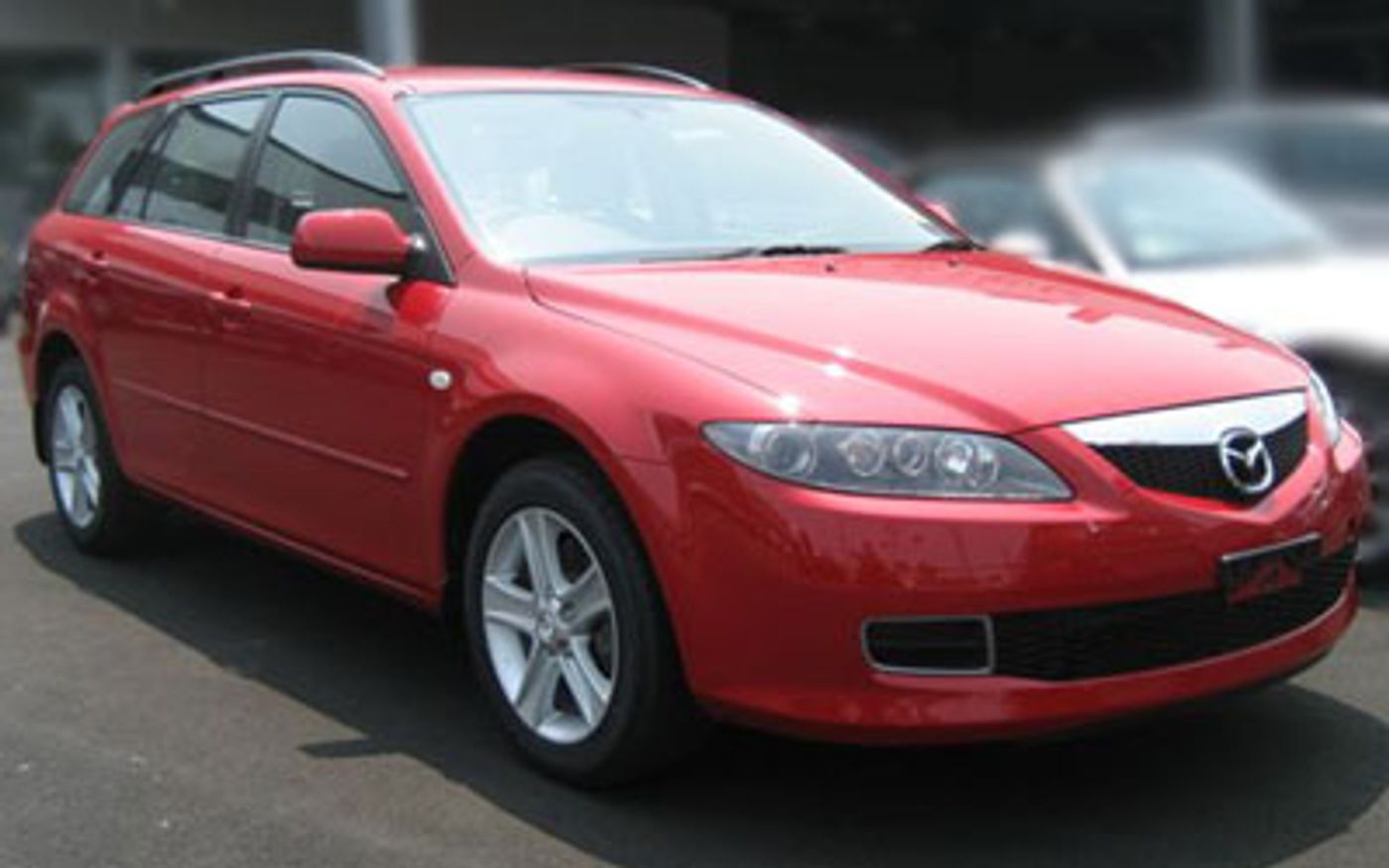 Hero image of a new Mazda 6 Classic (2005) price & specs available with CarExpert deals.