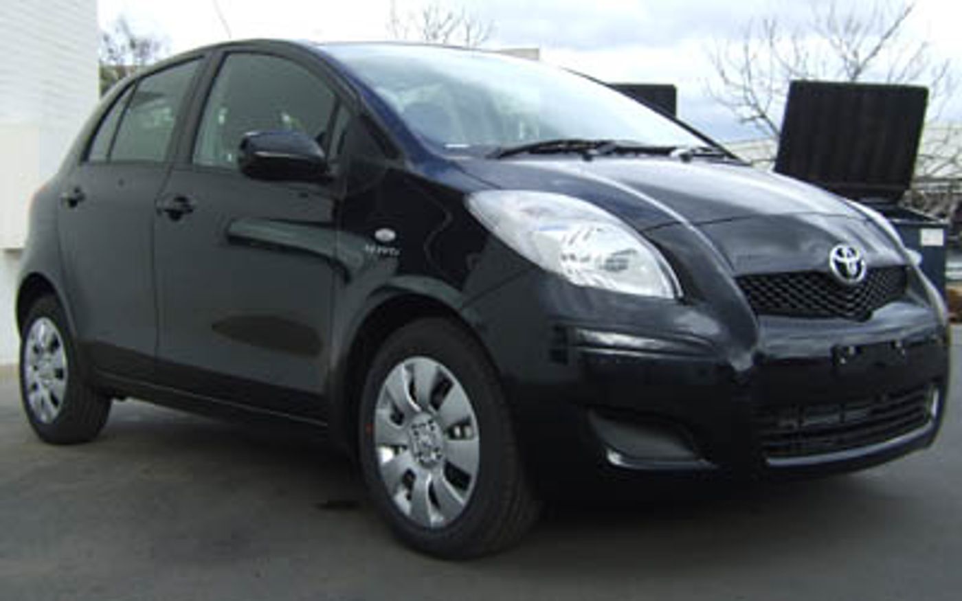 Hero image of a new Toyota Yaris YRS (2008) price & specs available with CarExpert deals.