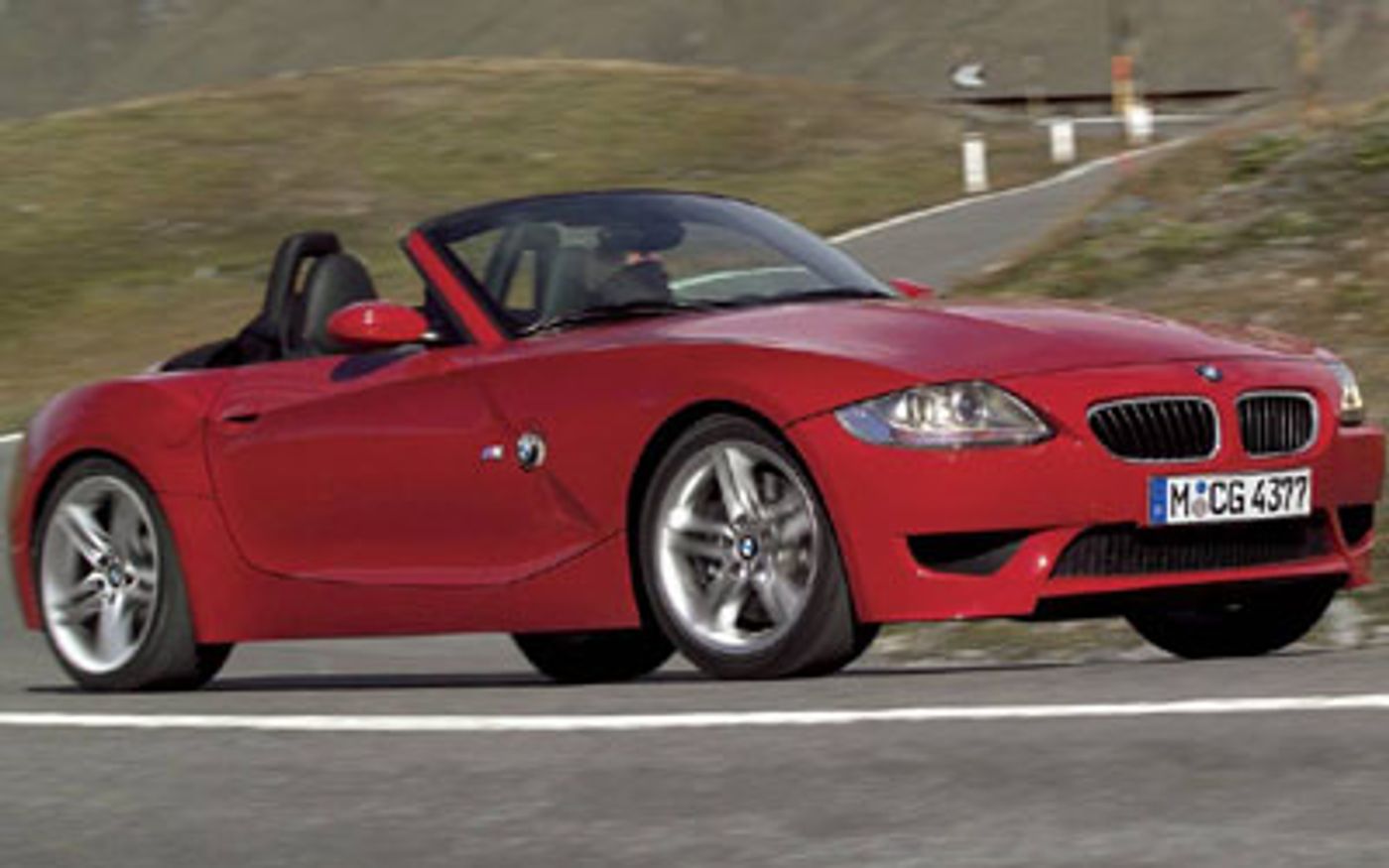 Hero image of a new BMW Z4 Base (2007) price & specs available with CarExpert deals.