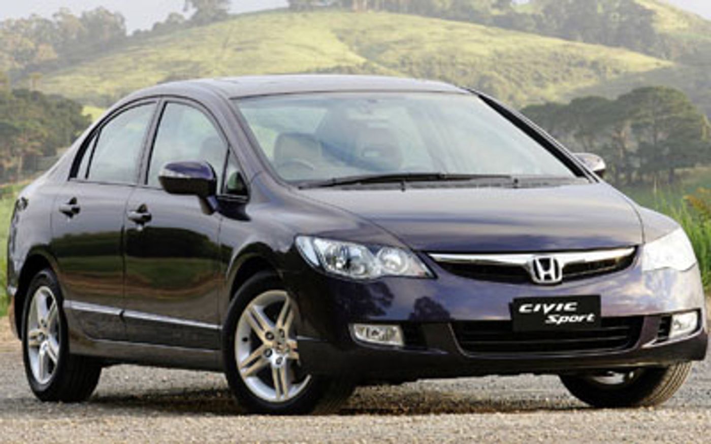 Hero image of a new Honda Civic Sport (2006) price & specs available with CarExpert deals.