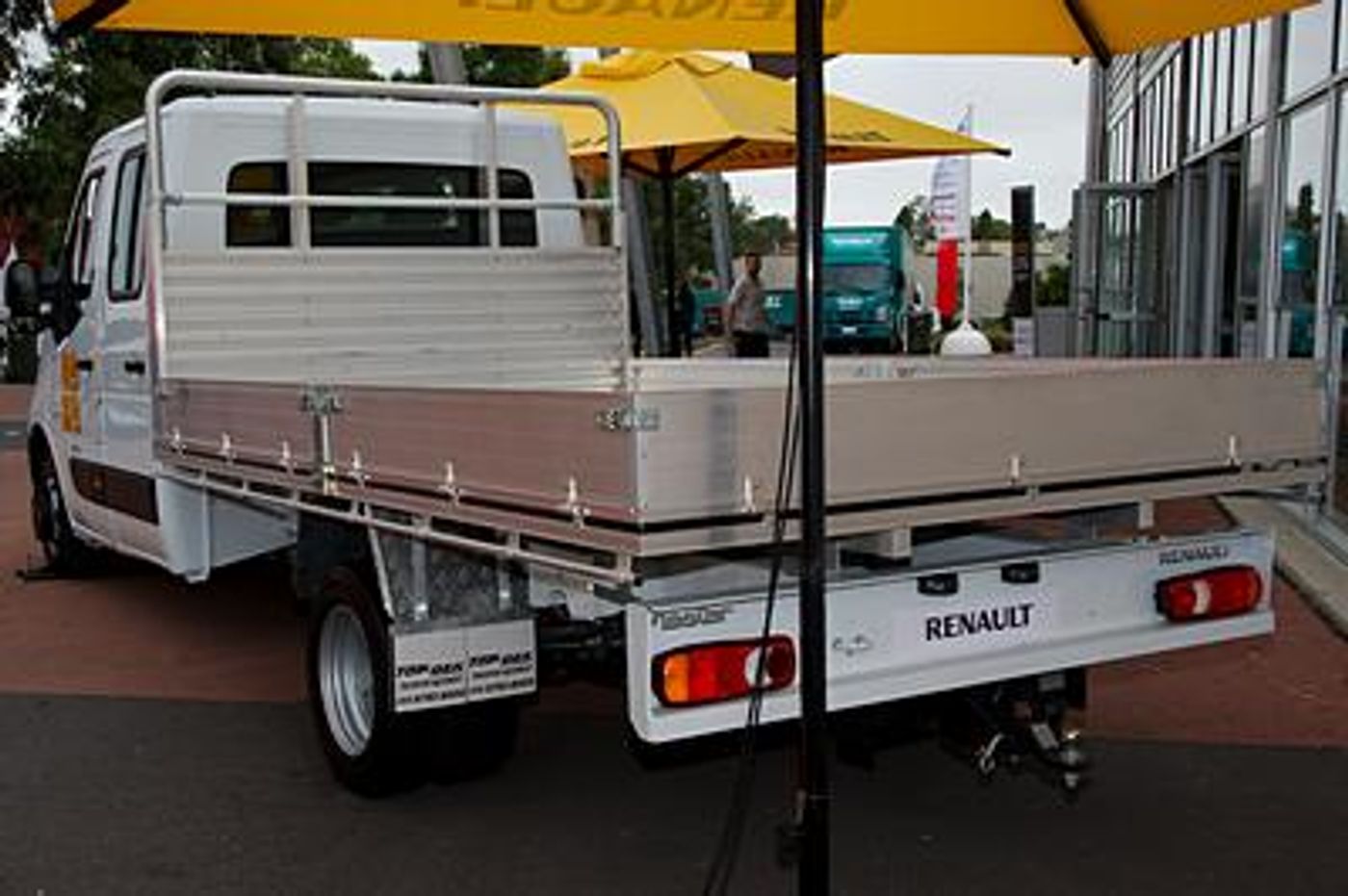 Hero image of a new Renault Master Base (2013) price & specs available with CarExpert deals.