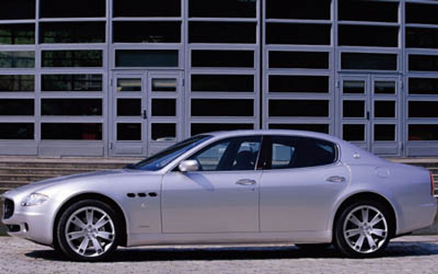 Hero image of a new Maserati Quattroporte Sport Gt (2007) price & specs available with CarExpert deals.