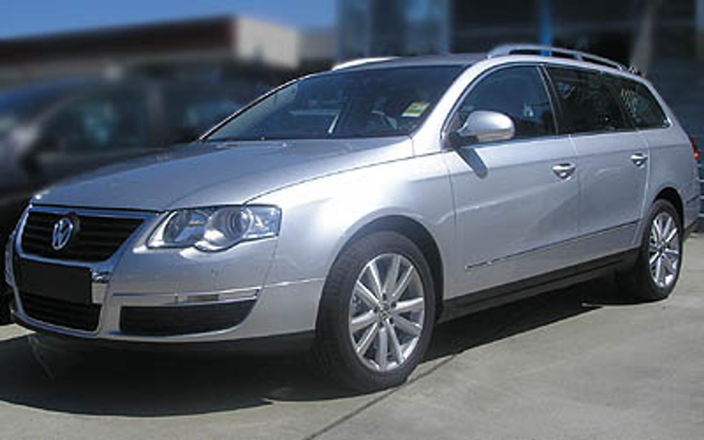Hero image of a new Volkswagen Passat Base (2009) price & specs available with CarExpert deals.