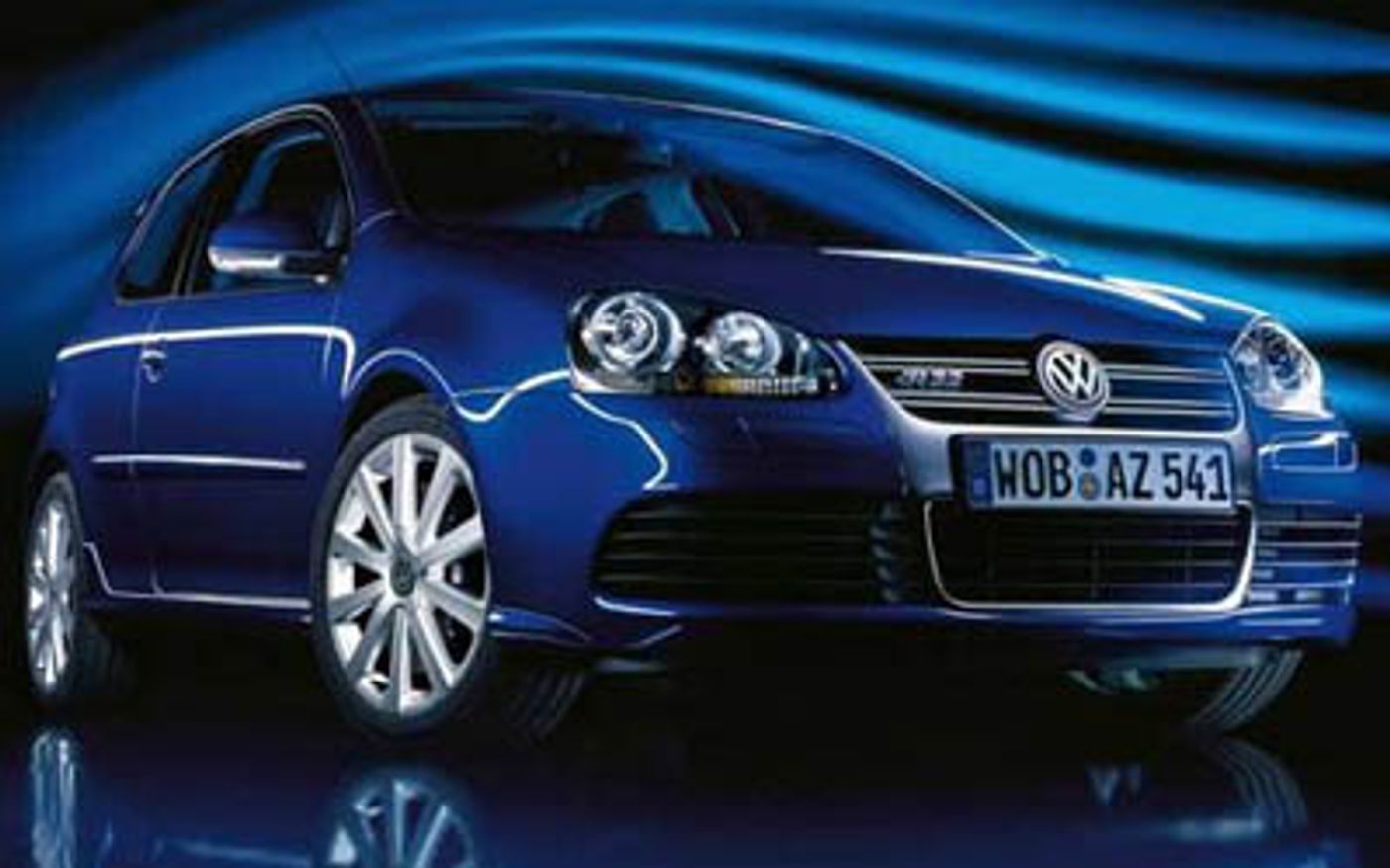 Hero image of a new Volkswagen Golf R32 (2009) price & specs available with CarExpert deals.