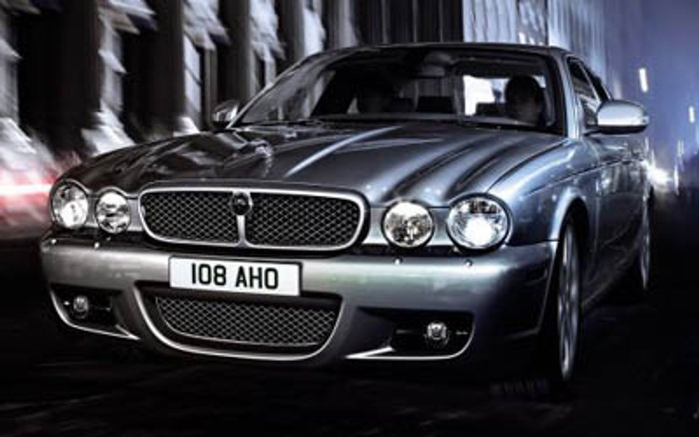 Hero image of a new Jaguar XJ XJ6 (2008) price & specs available with CarExpert deals.