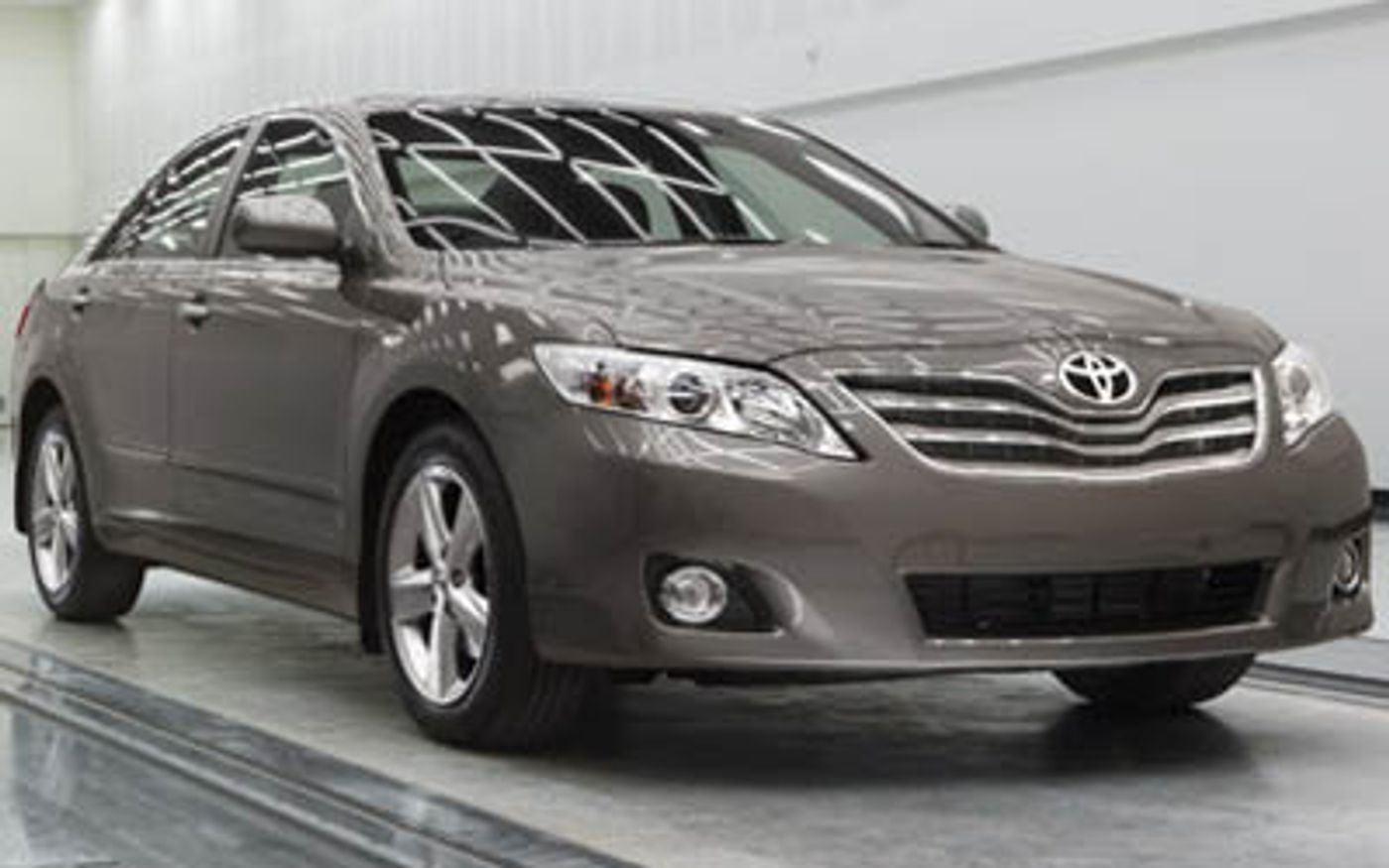 Hero image of a new Toyota Camry Grande (2011) price & specs available with CarExpert deals.