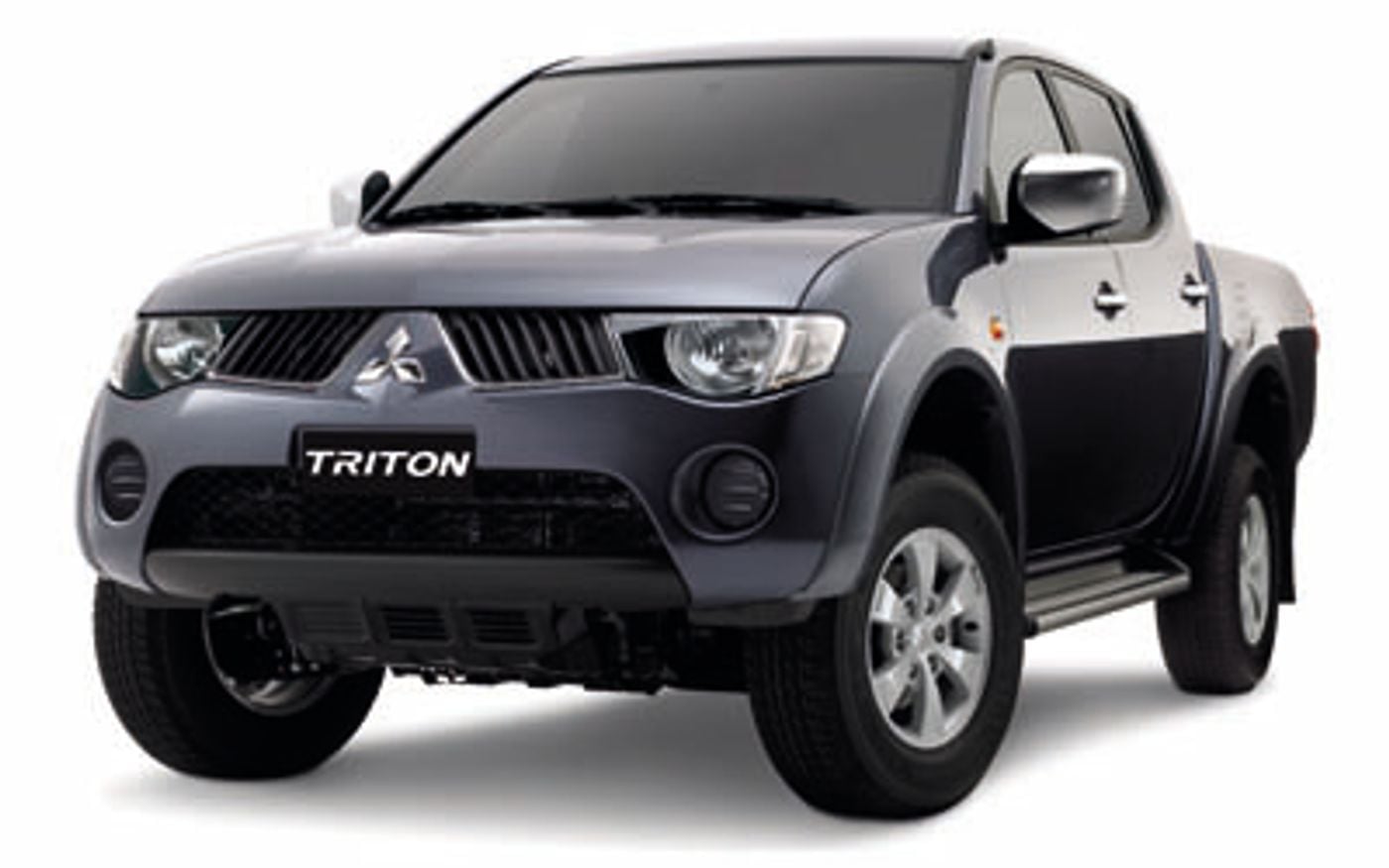 Hero image of a new Mitsubishi Triton VR (2009) price & specs available with CarExpert deals.