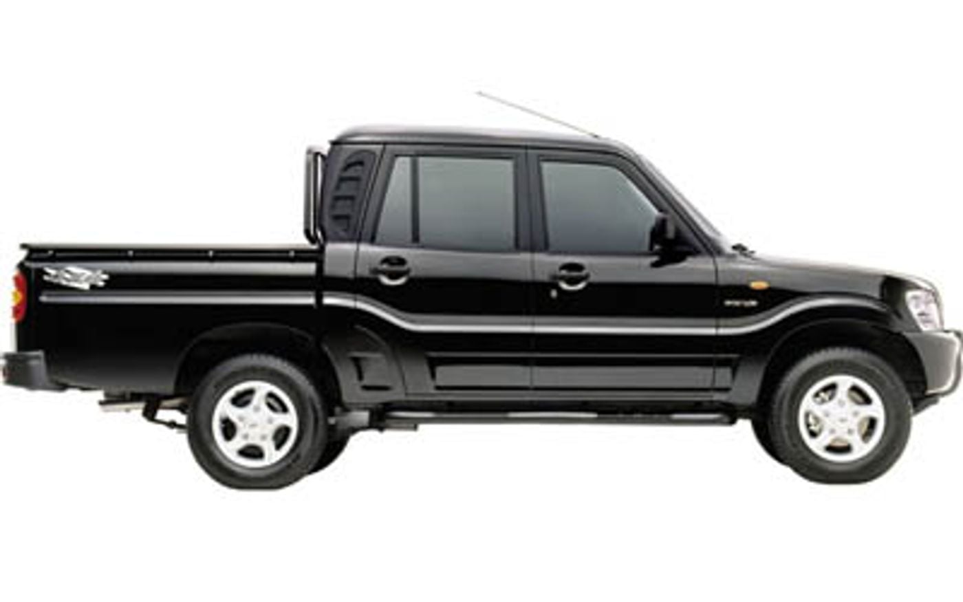 Hero image of a new Mahindra Pik-Up Base (2009) price & specs available with CarExpert deals.