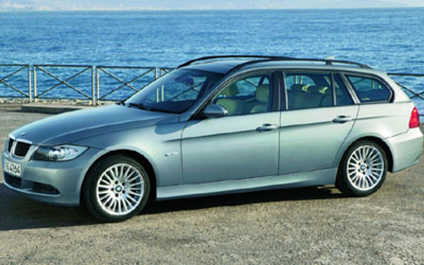 Hero image of a new BMW 3 Series Executive (2007) price & specs available with CarExpert deals.
