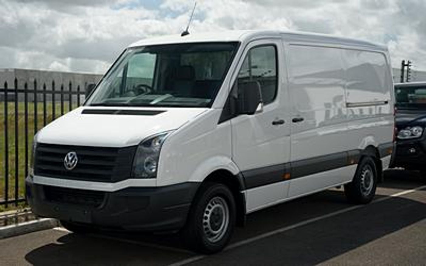 Hero image of a new Volkswagen Crafter Base (2016) price & specs available with CarExpert deals.