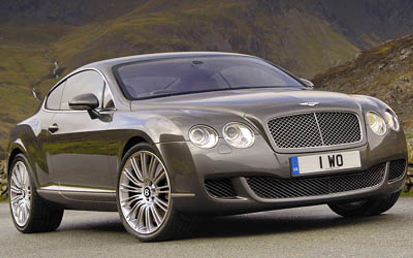 Hero image of a new Bentley Continental Base (2009) price & specs available with CarExpert deals.