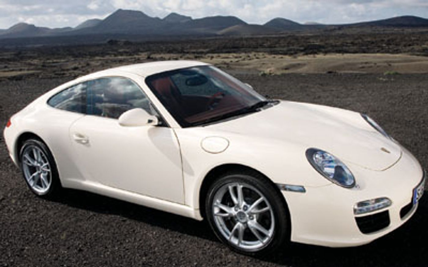 Hero image of a new Porsche 911 GT2 (2009) price & specs available with CarExpert deals.