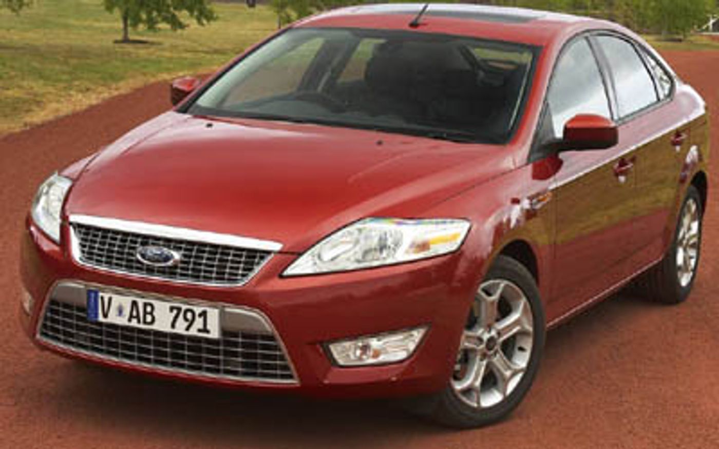 Hero image of a new Ford Mondeo Zetec (2008) price & specs available with CarExpert deals.