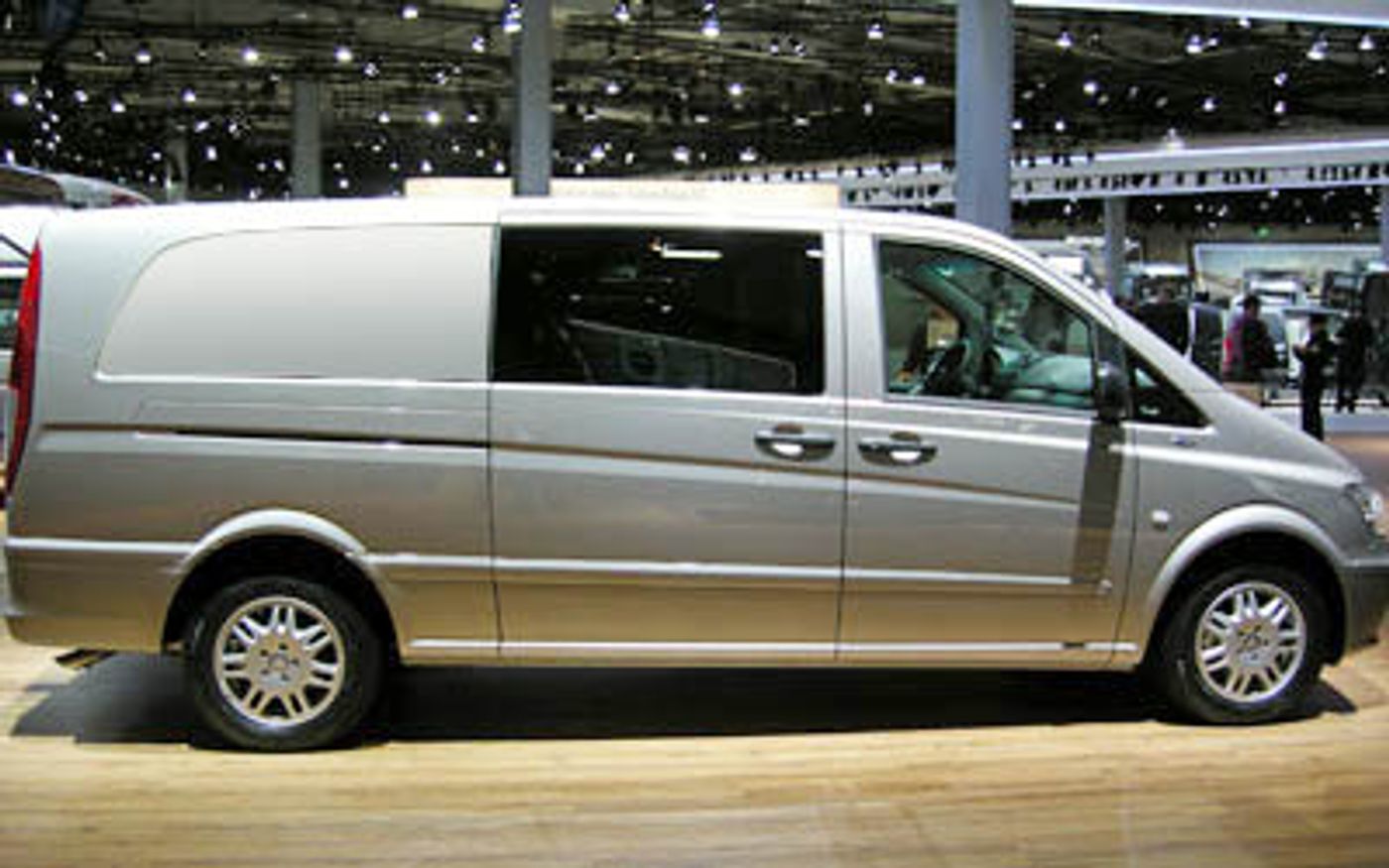 Hero image of a new Mercedes-Benz Vito Base (2013) price & specs available with CarExpert deals.