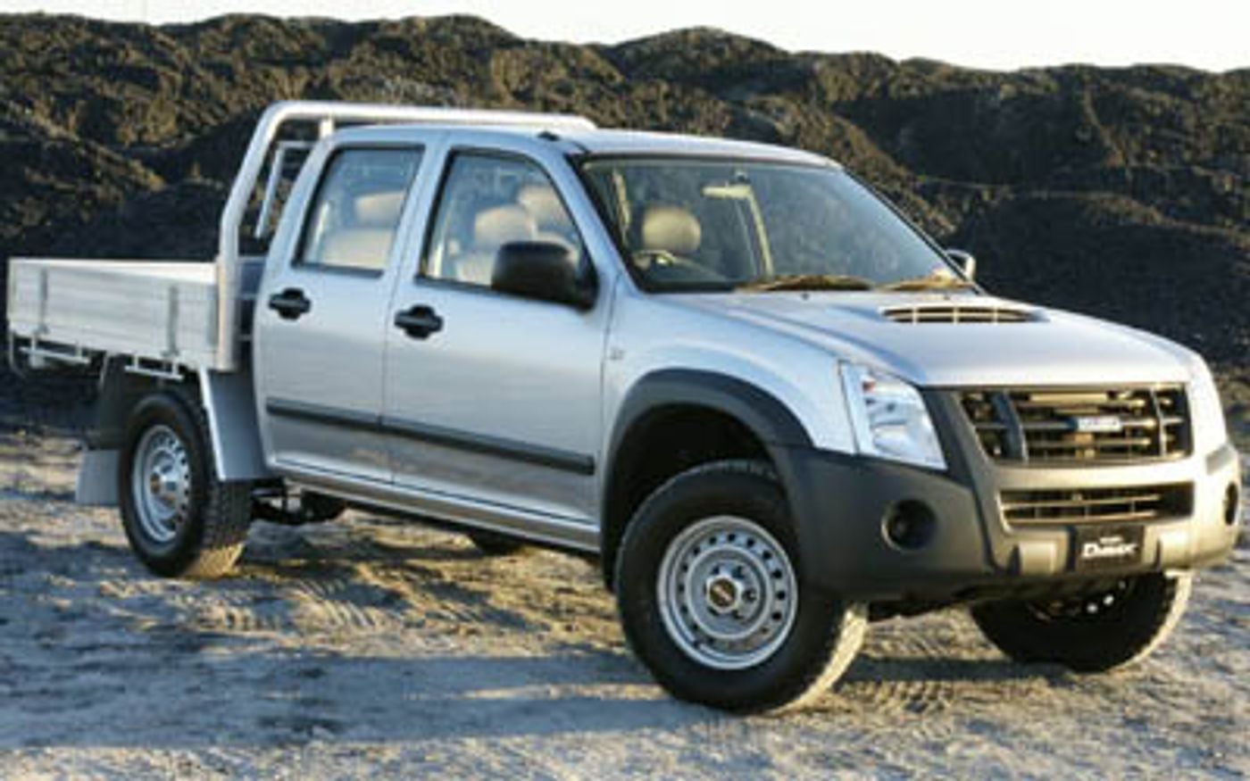 Hero image of a new Isuzu D-Max SX (2009) price & specs available with CarExpert deals.