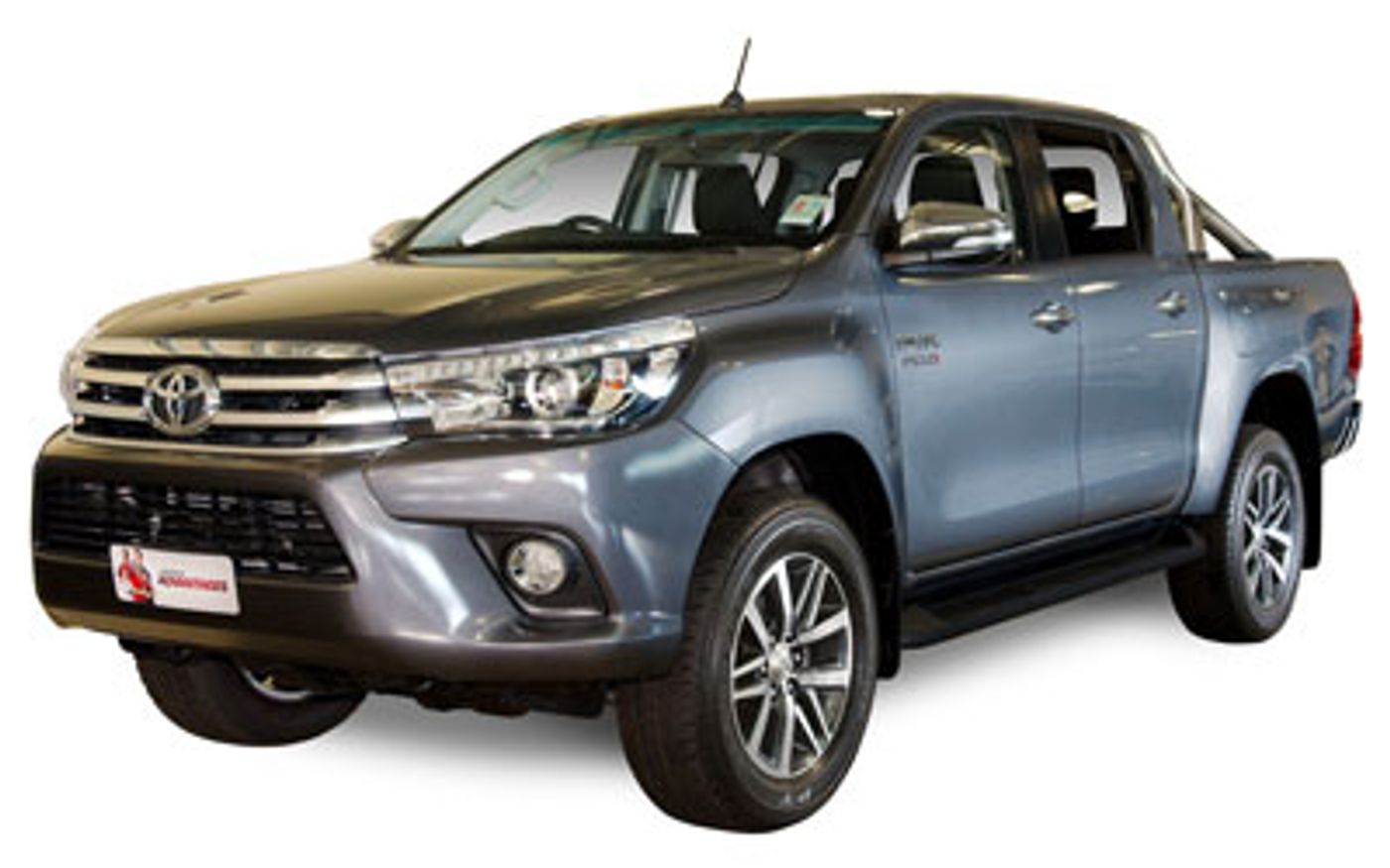 Hero image of a new Toyota HiLux SR5 (2015) price & specs available with CarExpert deals.